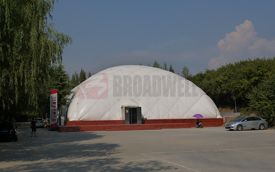 Shanxi Xi'an Bounce Dome
Location: Shaanxi Xi'an, China