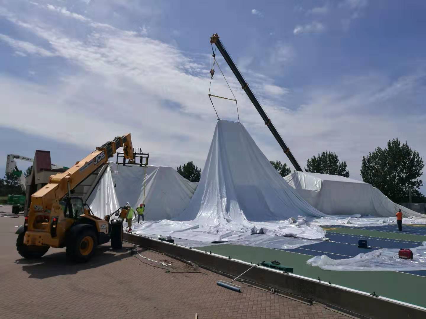 air dome installation